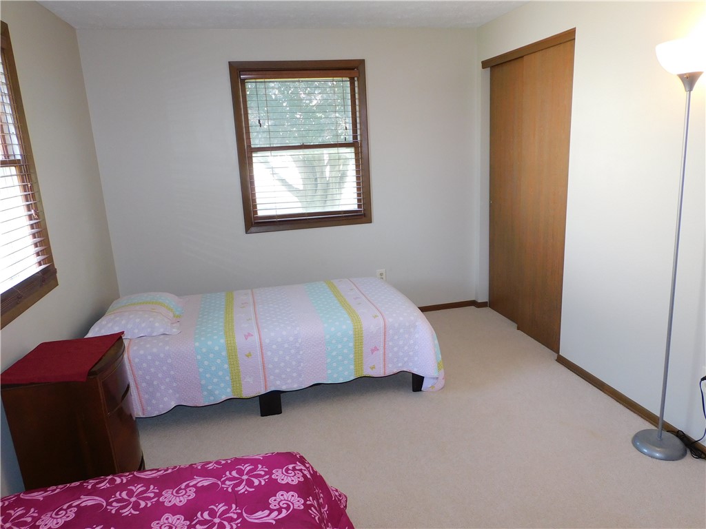 243 West Bend Drive Greece, NY 14612 - Photo 33 of 38