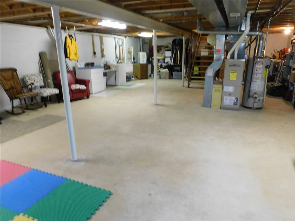 243 West Bend Drive Greece, NY 14612 - Photo 36 of 38