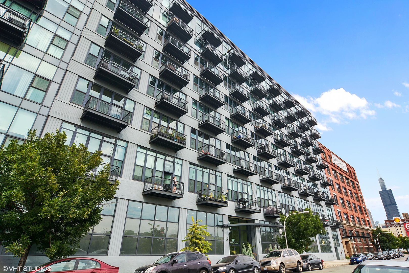 1224 West Van Buren Street, Unit 709 Chicago, IL 60607 - Photo 1 of 14