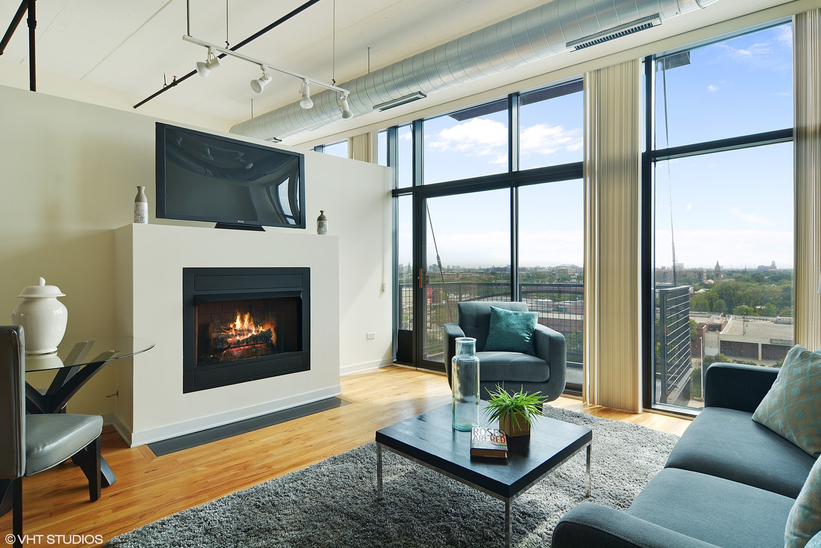 1224 West Van Buren Street, Unit 709 Chicago, IL 60607 - Photo 2 of 14