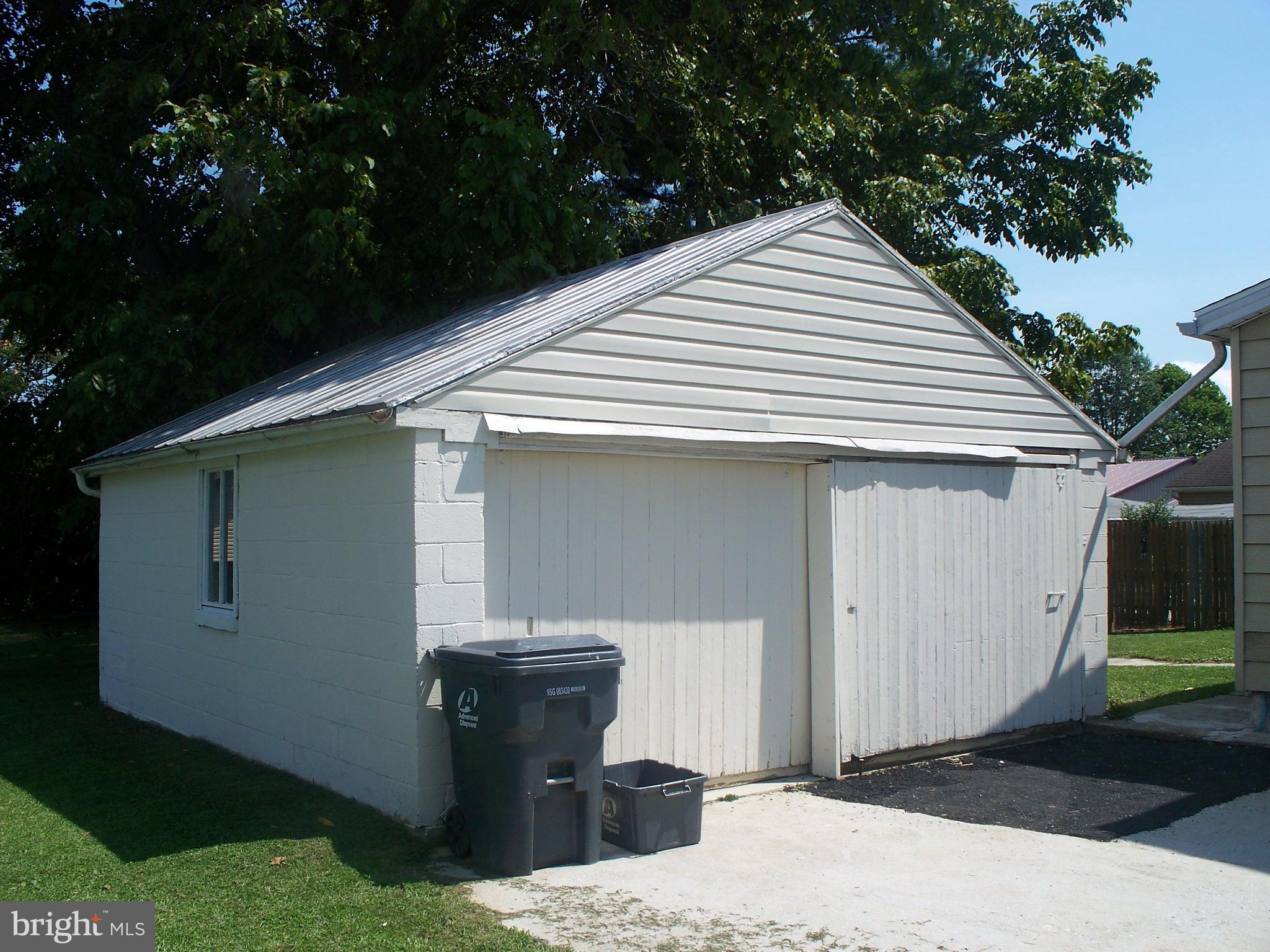3638 Centennial Road Hanover, PA 17331 - Photo 3 of 43 2 car detached garage