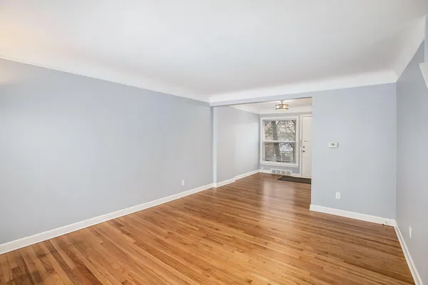 $2,300 | 521 Snyder Avenue, Ann Arbor, MI 48103