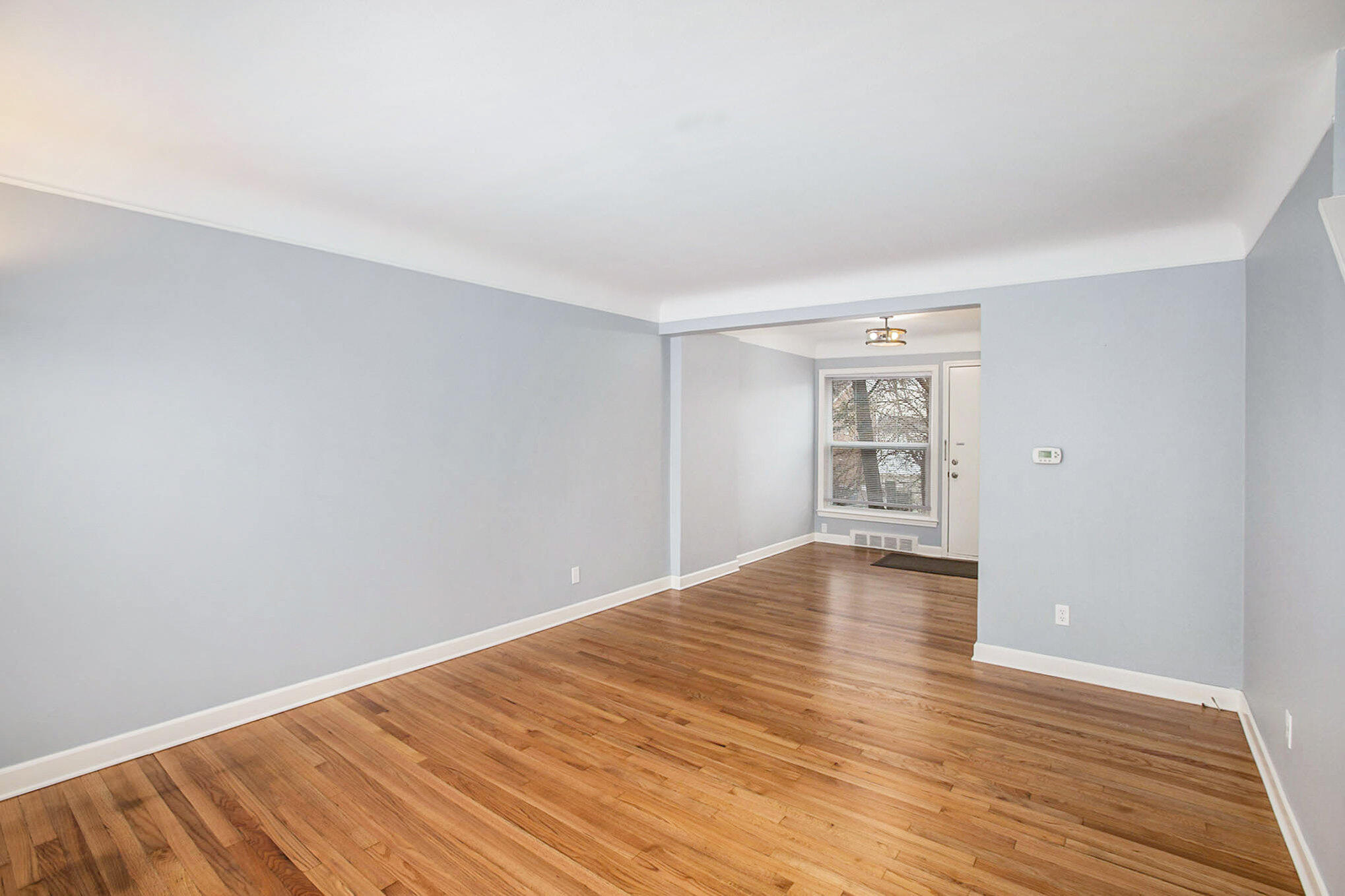 521 Snyder Avenue Ann Arbor, MI 48103 - Photo 2 of 18 Entry