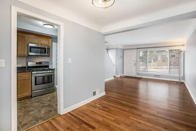 $2,300 | 521 Snyder Avenue, Ann Arbor, MI 48103