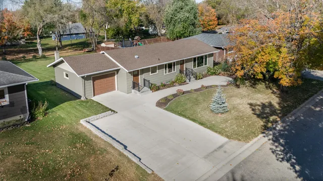 $276,500 | 606 5th Street Southeast, Pelican Rapids, MN 56572