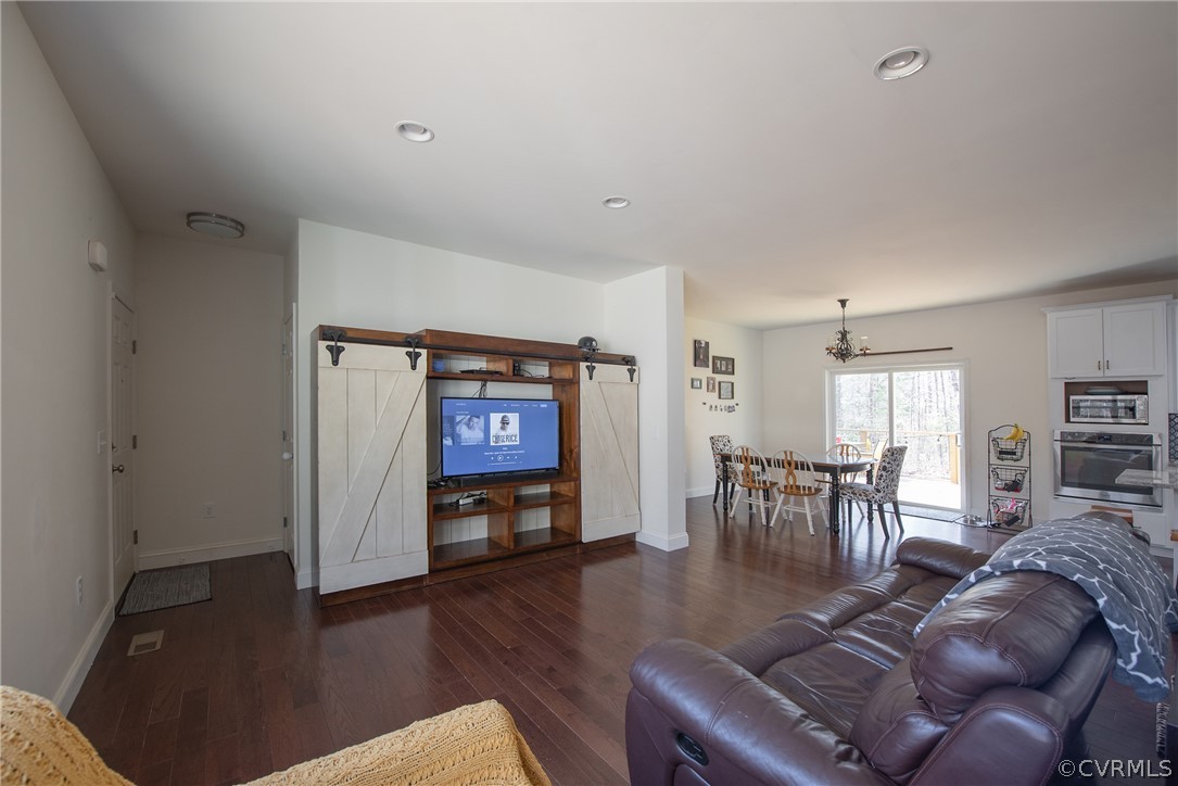 1784 Jeter Road Powhatan, VA 23139 - Photo 7 of 33 Gallery Image 7