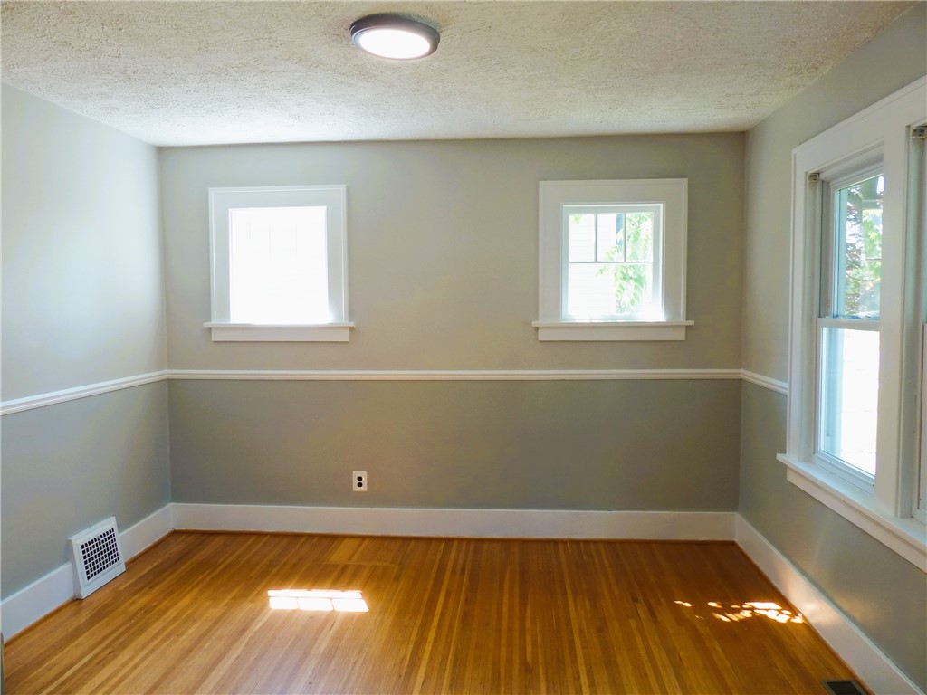 53 Coolidge Road Irondequoit, NY 14622 - Photo 7 of 23