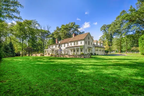 $4,395,000 | 50 Buttonwood Lane, Darien, CT 06820