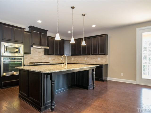 8421 Henderson Road Apex, NC 27539 - Photo 7 of 23 Kitchen