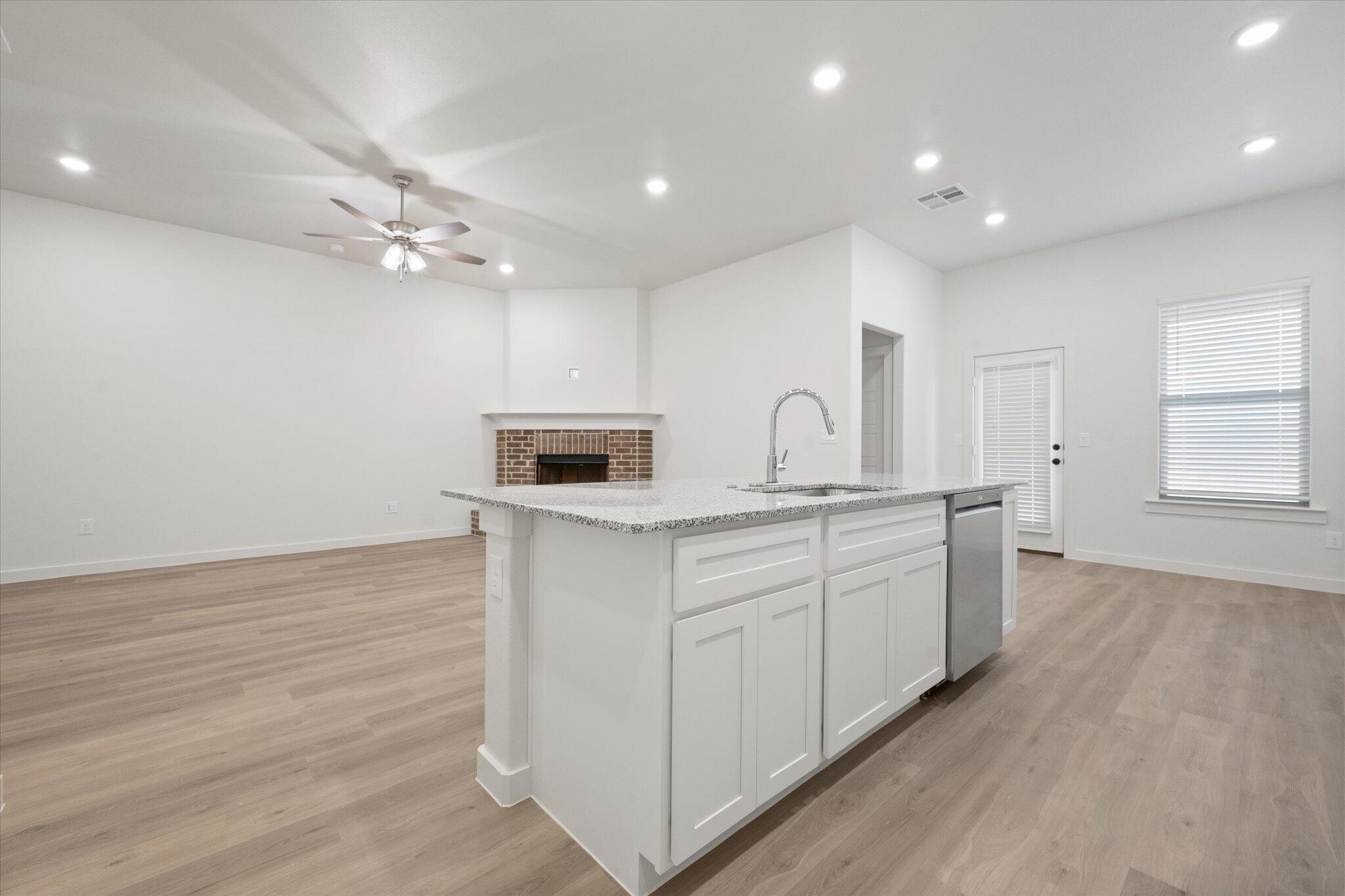 15415 Fulton Avenue Lubbock, TX 79424 - Photo 14 of 25 14-15415 Fulton_0109