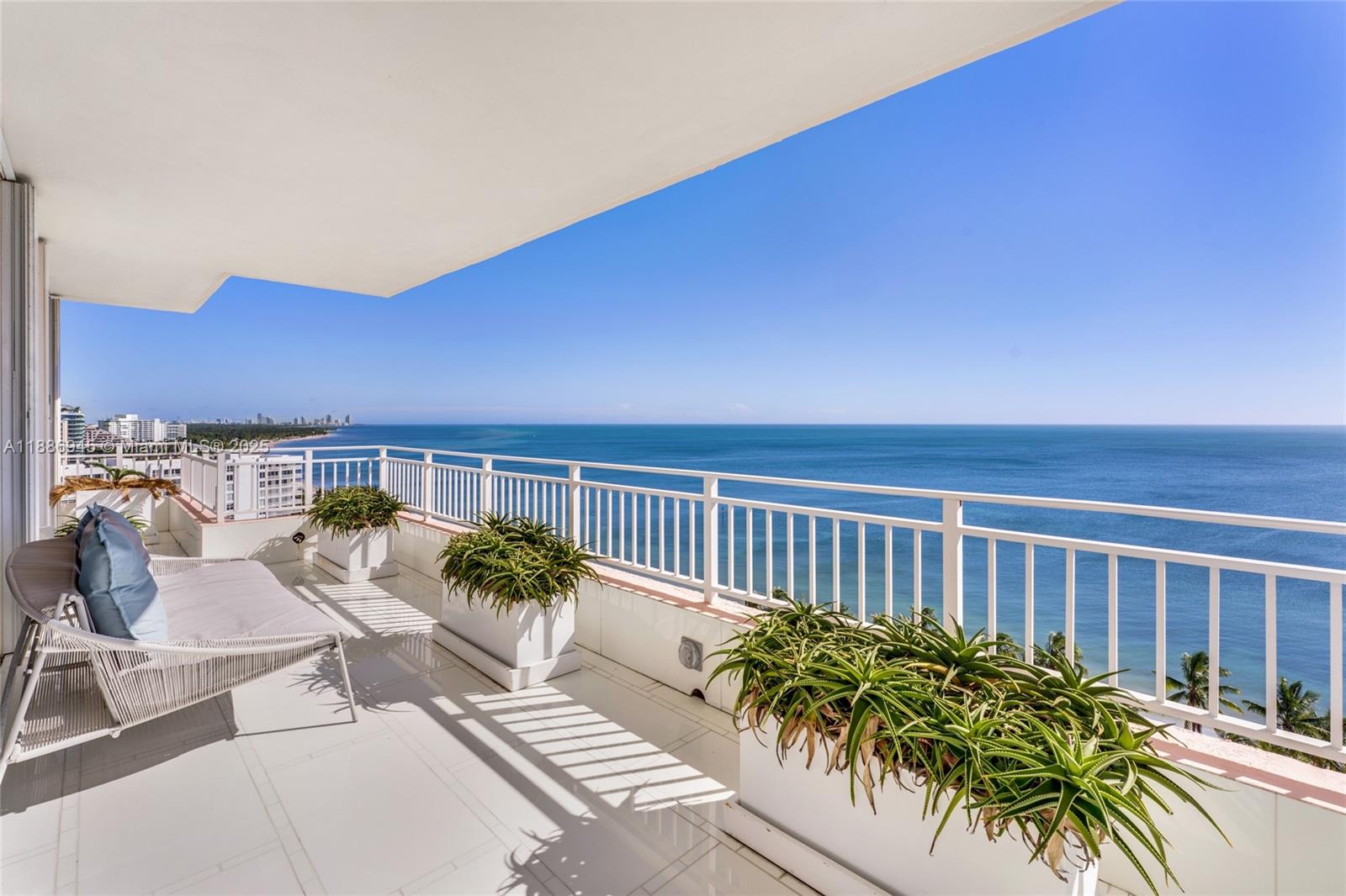 791 Crandon Boulevard, Unit 1408 Key Biscayne, FL 33149 - Photo 10 of 54 a balcony with view of outdoor space