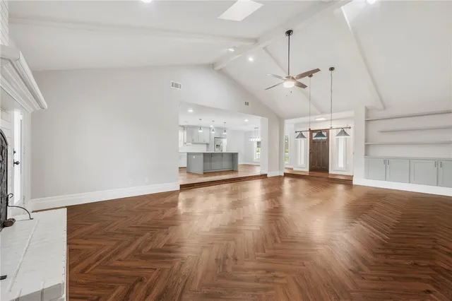 $420,000 | 2605 Hollow Oak Circle, Bryan, TX 77802