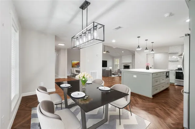 $420,000 | 2605 Hollow Oak Circle, Bryan, TX 77802