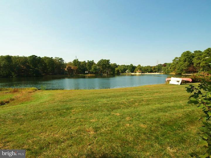 26 Wyndham Road Voorhees, NJ 08043 - Photo 2 of 25 Back Yard