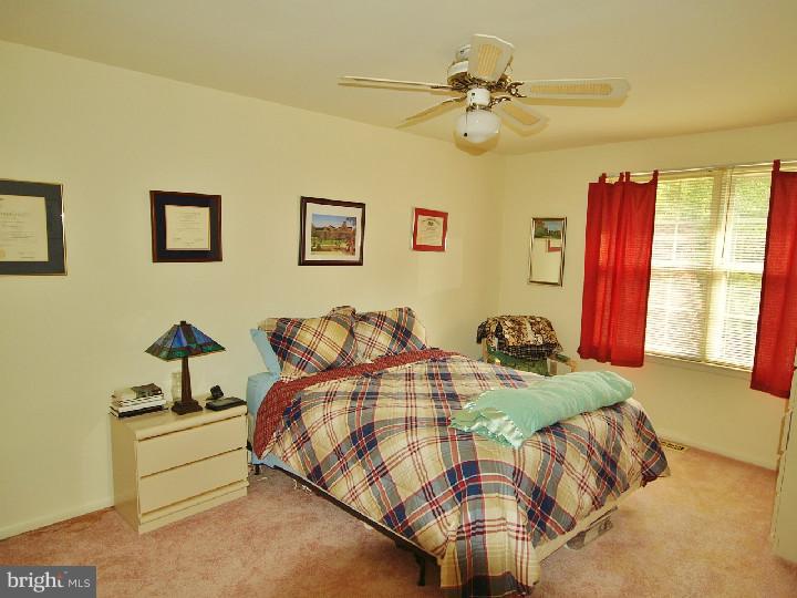 26 Wyndham Road Voorhees, NJ 08043 - Photo 23 of 25 Bedroom 3