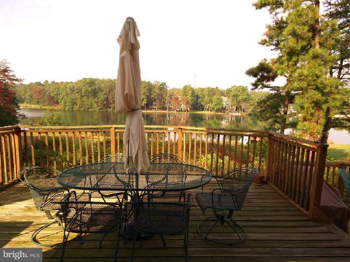 26 Wyndham Road Voorhees, NJ 08043 - Photo 10 of 25 Deck