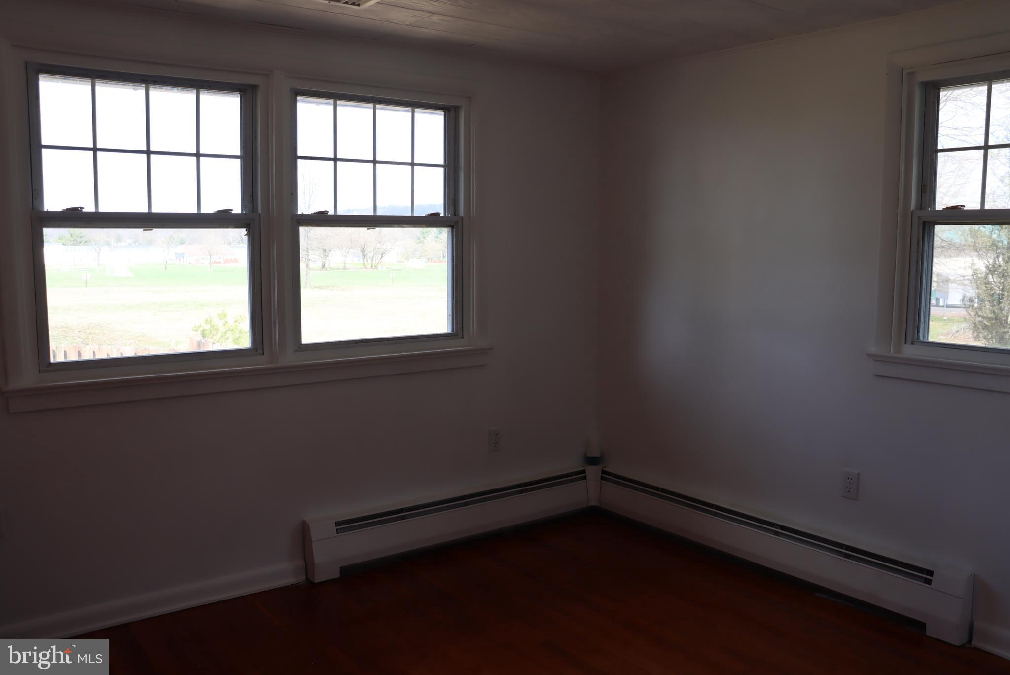 1087 North Pleasantview Road Pottstown, PA 19464 - Photo 14 of 47 Gallery Image 14