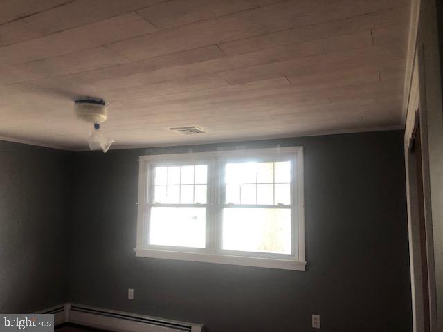 1087 North Pleasantview Road Pottstown, PA 19464 - Photo 3 of 47 Gallery Image 3
