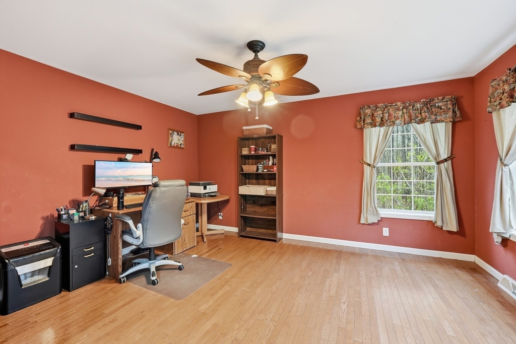 161 Rice Corner Road Brookfield, MA 01506 - Photo 9 of 42