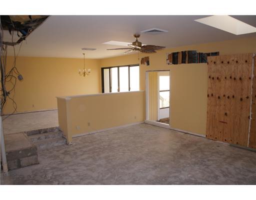 17234 Bay Street Jupiter, FL 33477 - Photo 6 of 21 Additional Photo