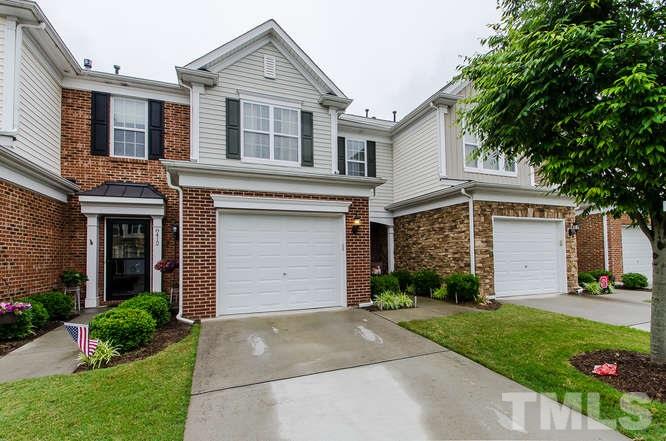 8410 Pilots View Drive Raleigh, NC 27617 - Photo 2 of 22