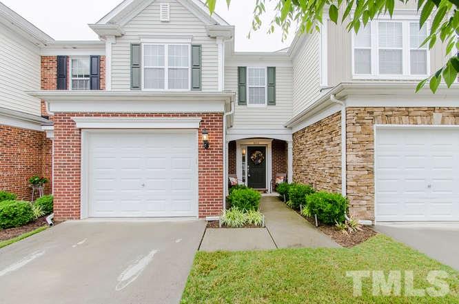 8410 Pilots View Drive Raleigh, NC 27617 - Photo 3 of 22