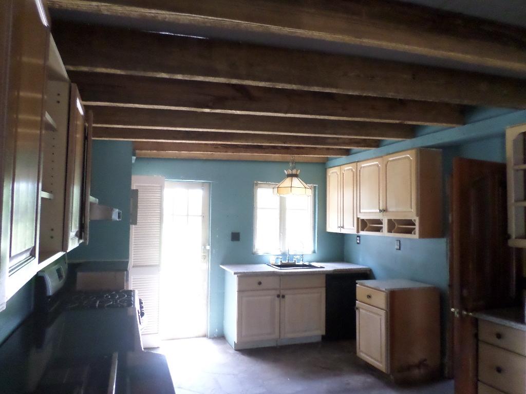 655 Southeast Salerno Road Stuart, FL 34997 - Photo 8 of 19 SAM_0411