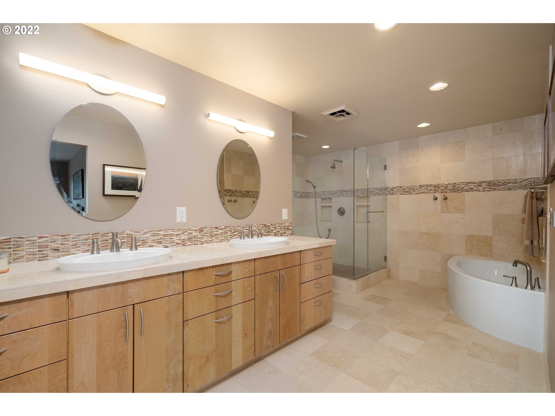 1316 Southwest Mitchell Lane Portland, OR 97239 - Photo 22 of 32 Gallery Image 22