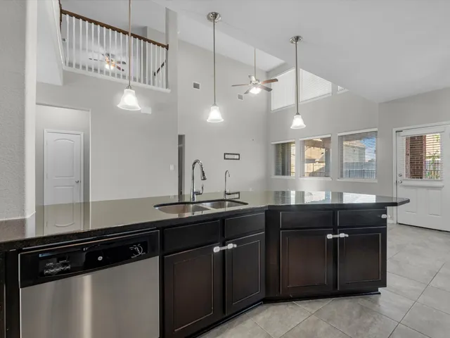 $545,000 | 5718 Oakhurst Trail, Pasadena, TX 77505