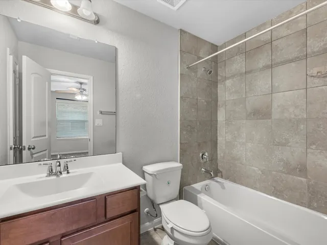 $545,000 | 5718 Oakhurst Trail, Pasadena, TX 77505