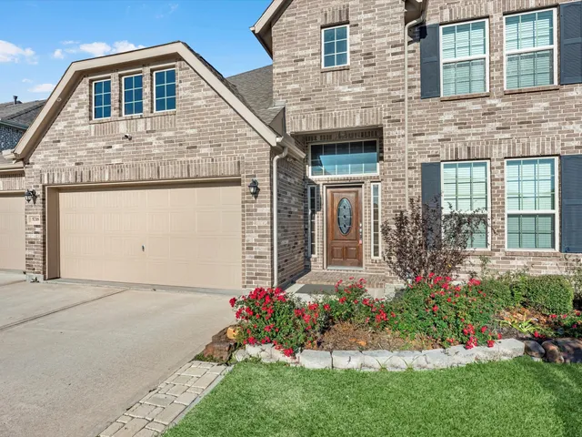 $545,000 | 5718 Oakhurst Trail, Pasadena, TX 77505