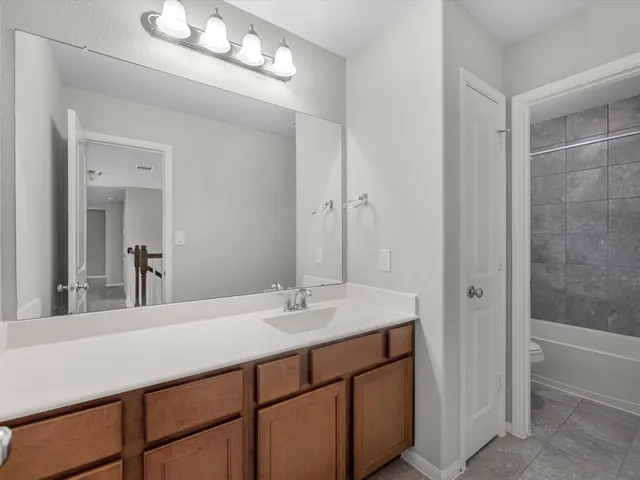 $545,000 | 5718 Oakhurst Trail, Pasadena, TX 77505