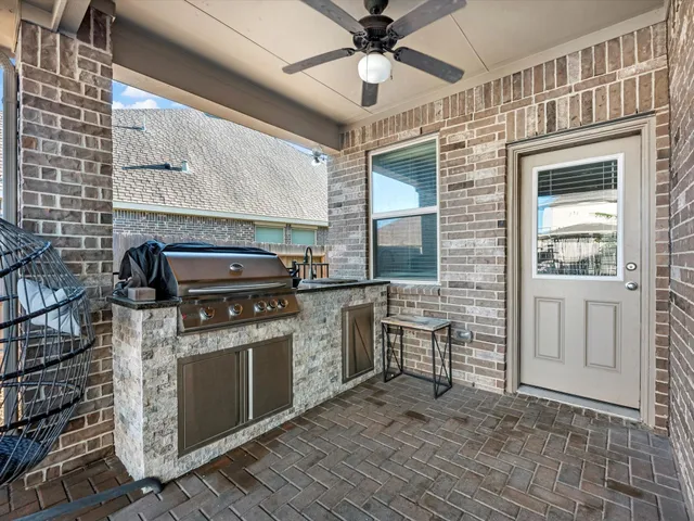 $545,000 | 5718 Oakhurst Trail, Pasadena, TX 77505