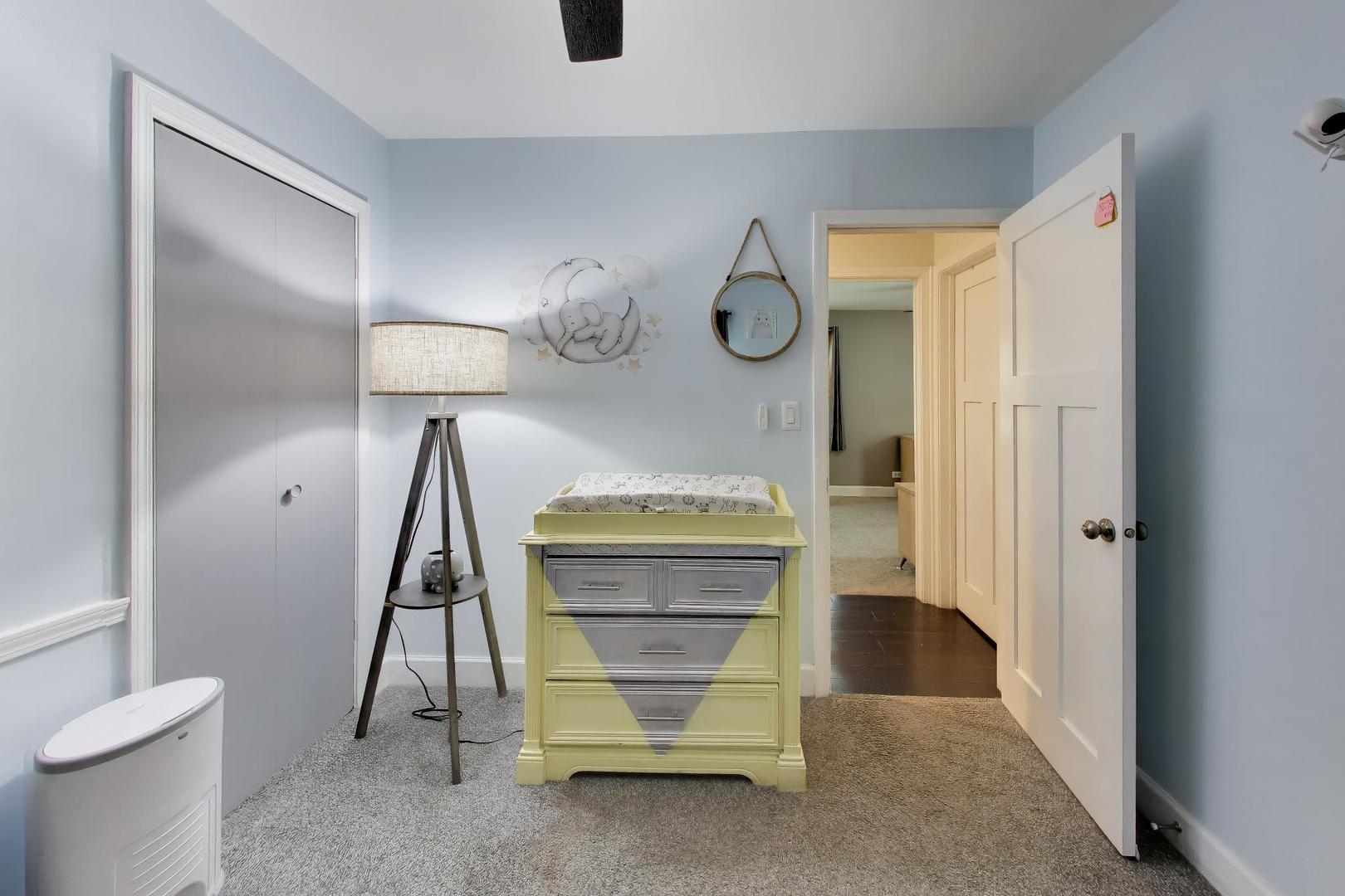 2167 Midhurst Road Downers Grove, IL 60516 - Photo 20 of 38