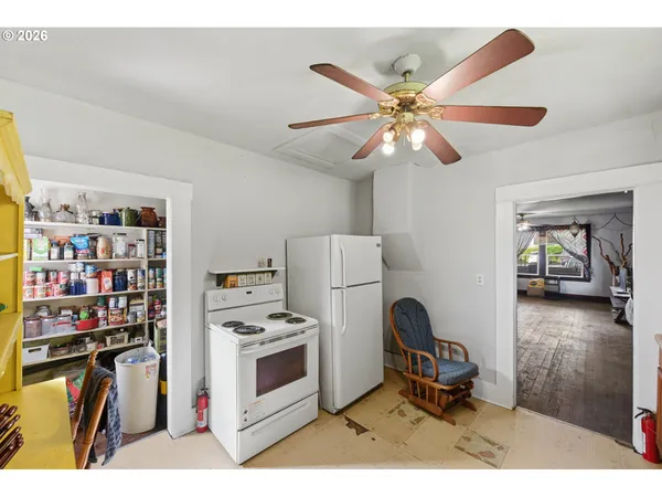 $159,000 | 480 Poplar Street, Powers, OR 97466
