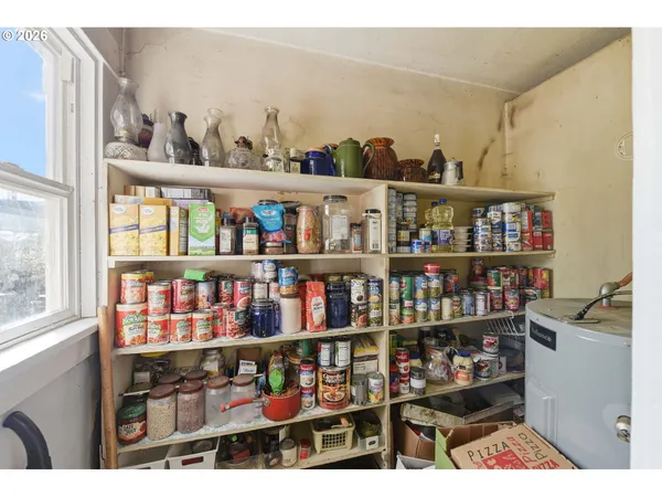 $159,000 | 480 Poplar Street, Powers, OR 97466