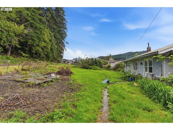 $159,000 | 480 Poplar Street, Powers, OR 97466