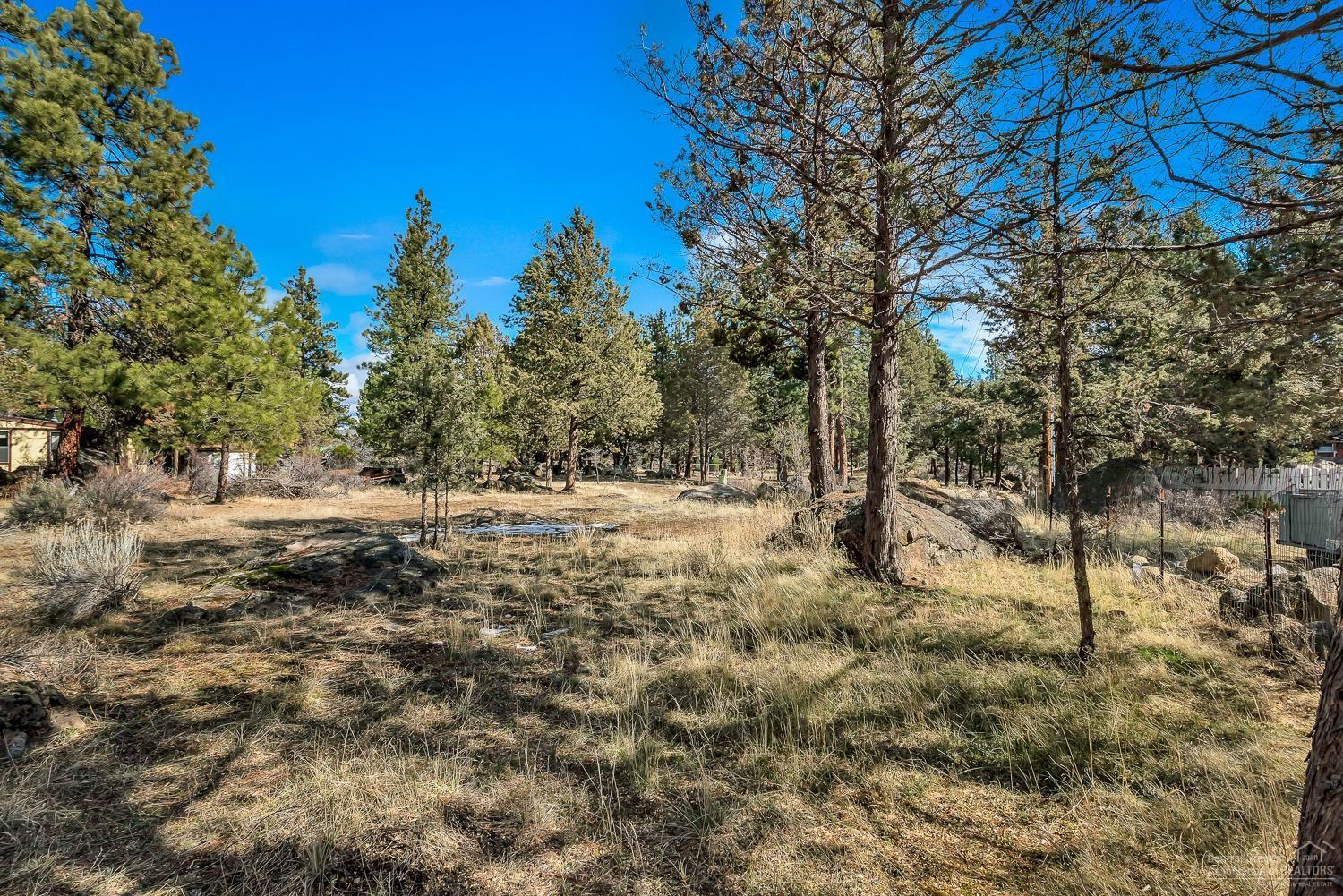 61655 Cedarwood Road Bend, OR 97702 - Photo 7 of 14 Additional Photo