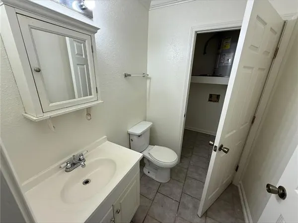 $1,499 | 4101 Delaware Avenue, Unit 14, Kenner, LA 70065