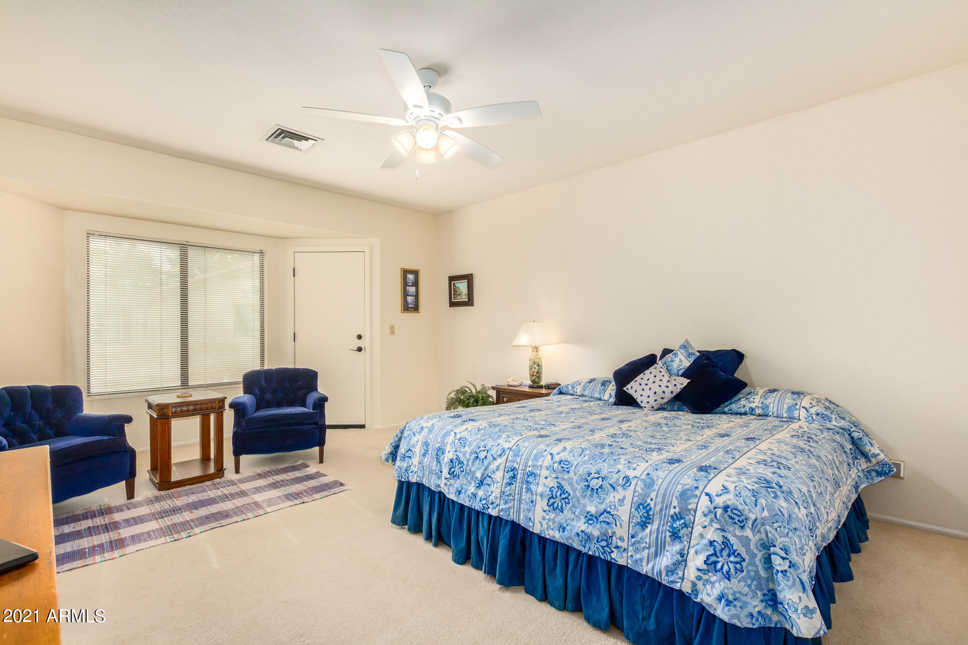 211 West Knox Road Tempe, AZ 85284 - Photo 5 of 28 Knox Rd