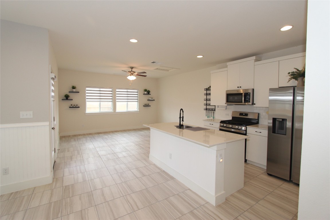 131 Furlong Drive Georgetown, TX 78626 - Photo 10 of 36 Newly remodeled and fully upgraded features