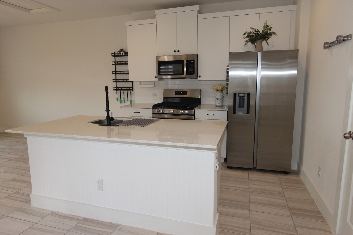 131 Furlong Drive Georgetown, TX 78626 - Photo 12 of 36