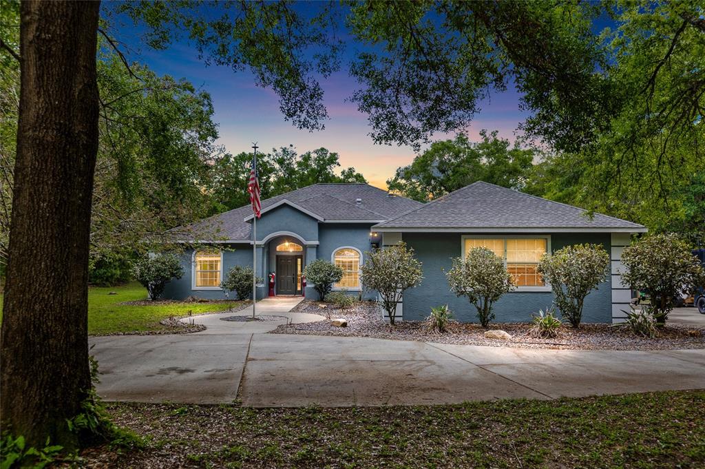 20130 Southwest 95th Street Dunnellon, FL 34431 - Photo 1 of 44