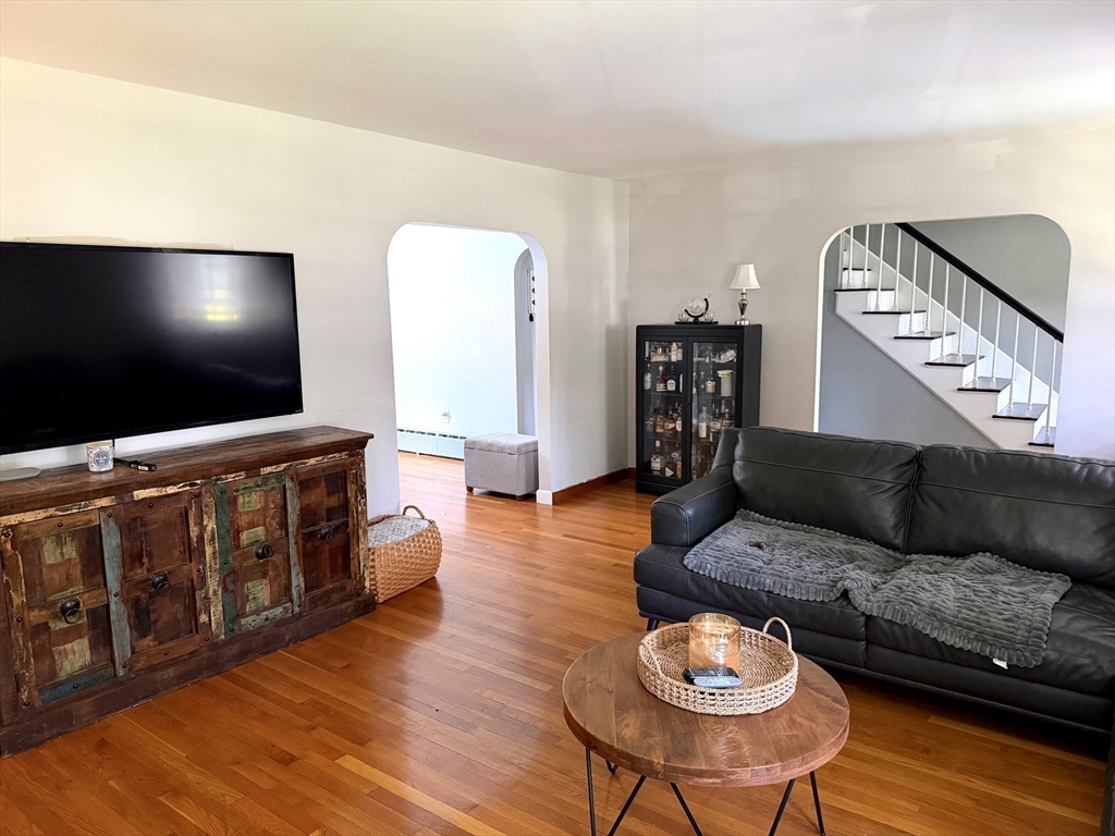 100 Sutton Hill Road North Andover, MA 01845 - Photo 11 of 28 Gallery Image 11