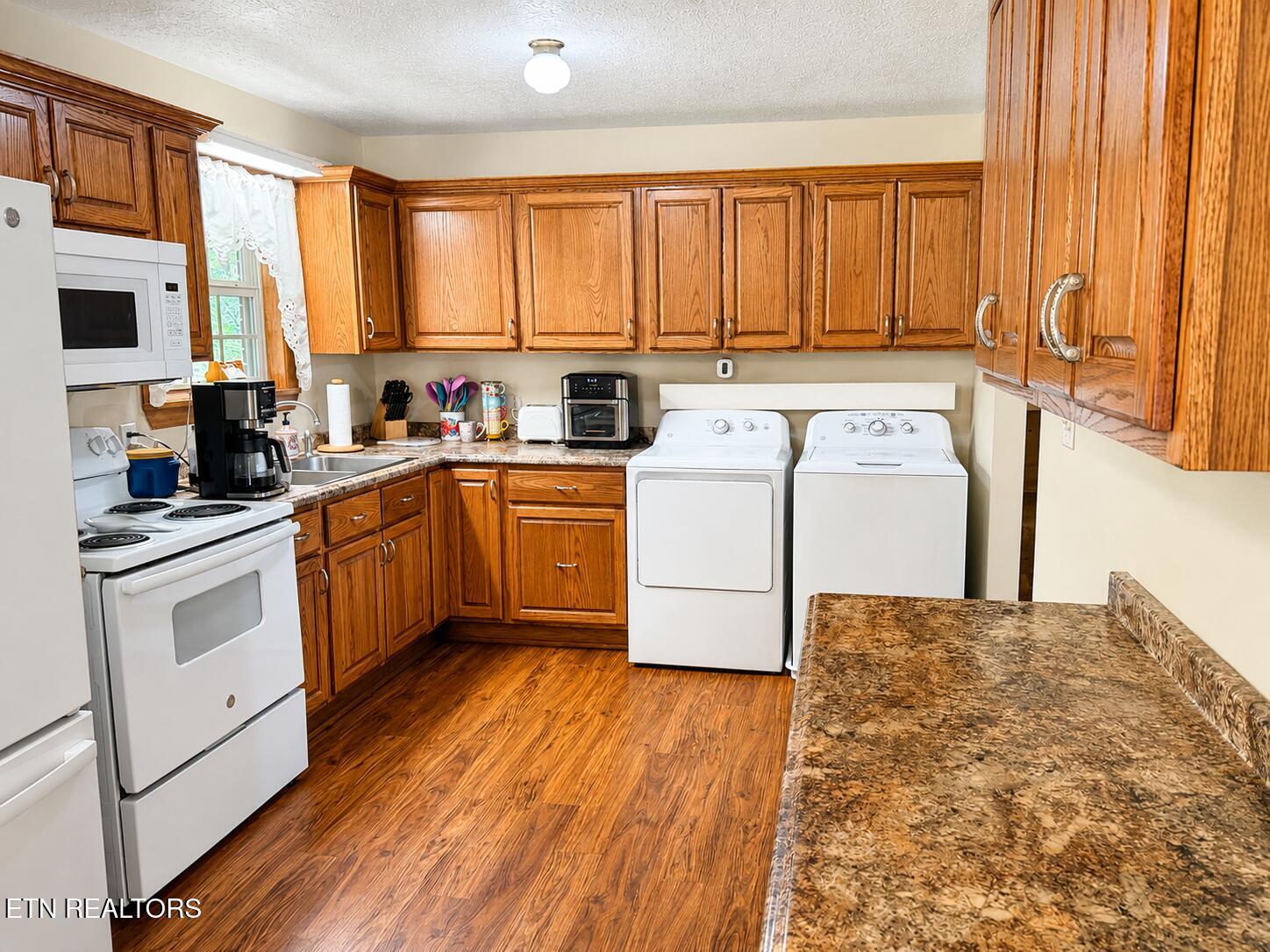 7914 Brimstone Road Robbins, TN 37852 - Photo 20 of 57 66B9AC28-504D-4294-8620-D39B08F0235B