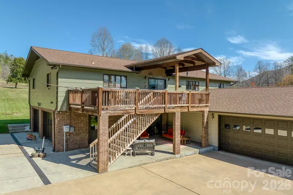$775,000 | 2456 Hendersonville Highway, Pisgah Forest, NC 28768