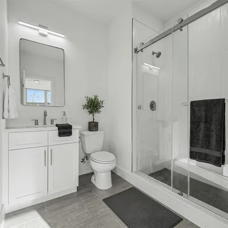 $3,400 | 13351 Goodland Street, Unit 208, Farmers Branch, TX 75234