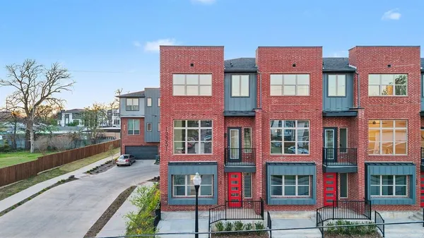 $3,400 | 13351 Goodland Street, Unit 208, Farmers Branch, TX 75234