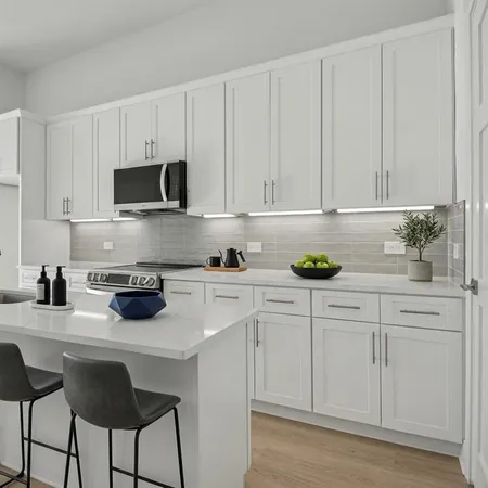 $3,400 | 13351 Goodland Street, Unit 208, Farmers Branch, TX 75234