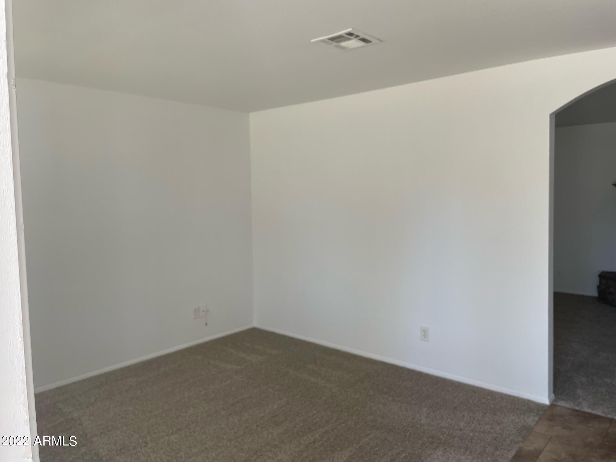 Undisclosed Address Mesa, AZ 85213 - Photo 6 of 10 a very nice looking room